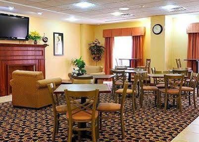 Hotel Comfort - Huntington 3*